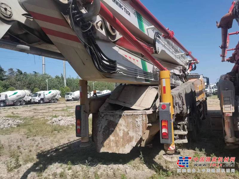 徐州市出售转让二手不详小时2020年徐工HB62V泵车