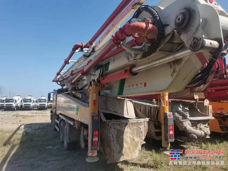 徐州市出售转让二手不详小时2020年徐工HB62V泵车