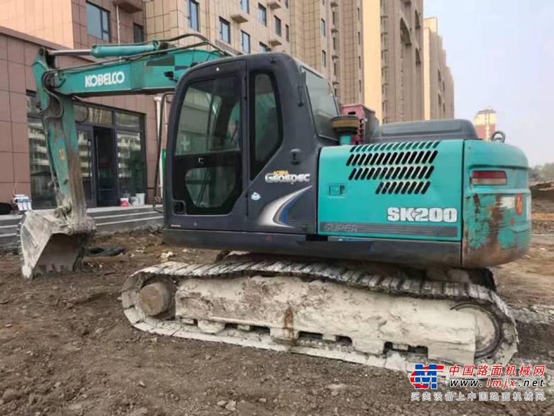 徐州市出售转让二手不详小时2013年神钢SK140挖掘机