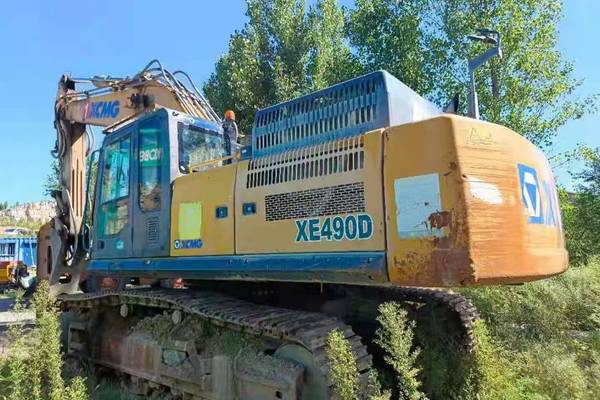 徐州市出售转让二手不详小时2018年徐工XE490D挖掘机
