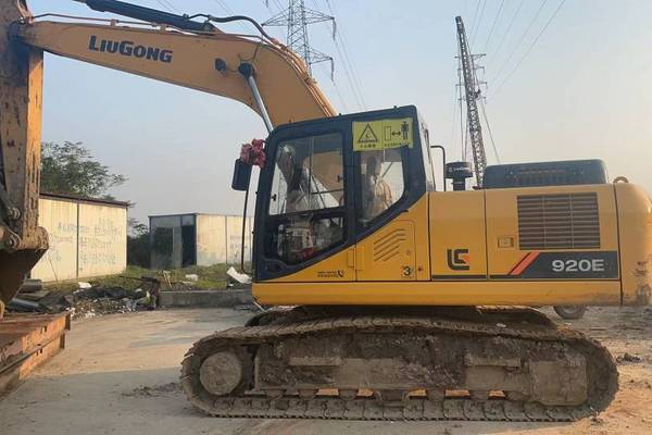 徐州市出售转让二手不详小时2020年柳工CLG920装载机