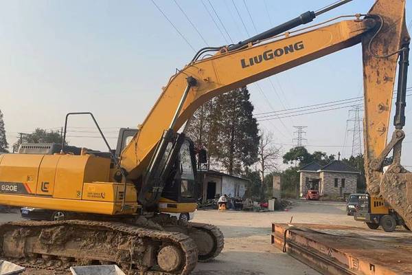 徐州市出售转让二手不详小时2020年柳工CLG920装载机
