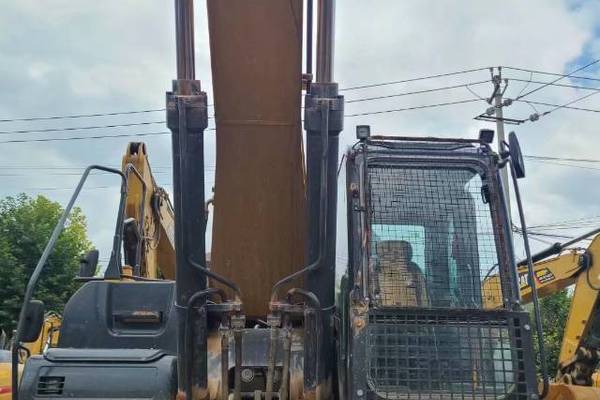 徐州市出售转让二手不详小时2020年徐工XE370D挖掘机