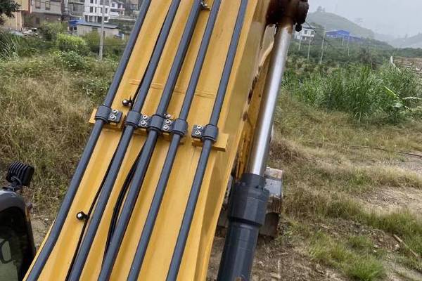 徐州市出售转让二手不详小时2020年徐工XE370D挖掘机