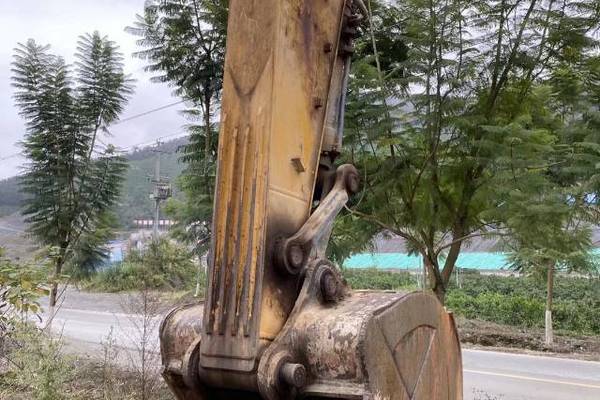 徐州市出售转让二手不详小时2020年徐工XE370D挖掘机