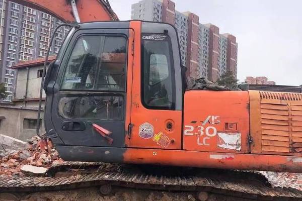 徐州市出售转让二手不详小时2004年日立EX210挖掘机