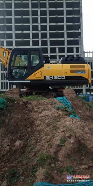 徐州市出售转让二手不详小时2021年住友SH300挖掘机