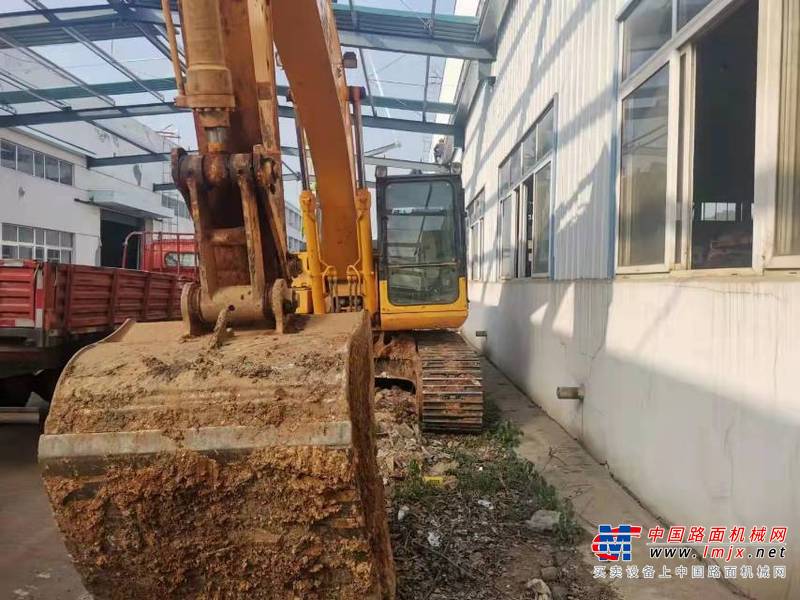 徐州市出售转让二手不详小时2017年龙工LG6225挖掘机