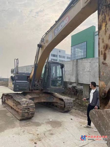 徐州市出售转让二手不详小时2020年徐工XE215D挖掘机