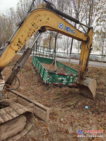 徐州市出售转让二手不详小时2013年徐工XE60挖掘机