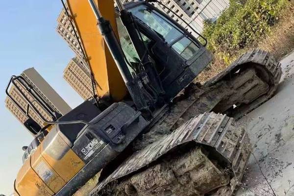 徐州市出售转让二手不详小时2019年徐工XE215D挖掘机
