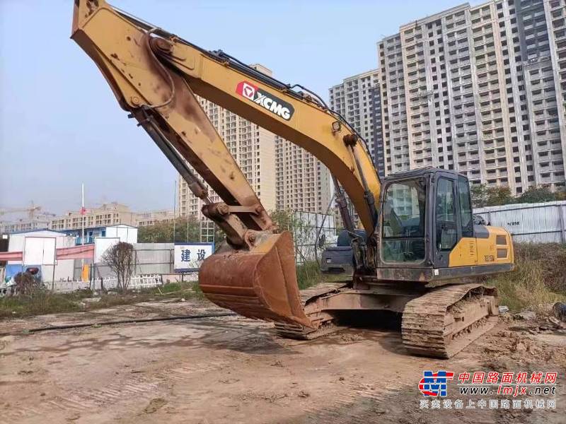 徐州市出售转让二手不详小时2019年徐工XE215D挖掘机