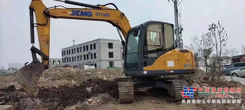 徐州市出售转让二手不详小时2017年徐工XE75挖掘机
