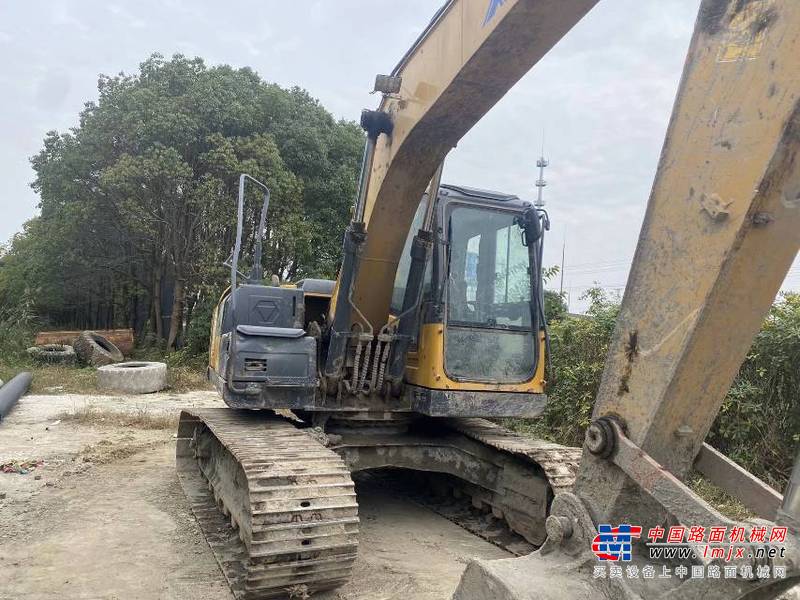 徐州市出售转让二手不详小时2018年徐工XE150挖掘机