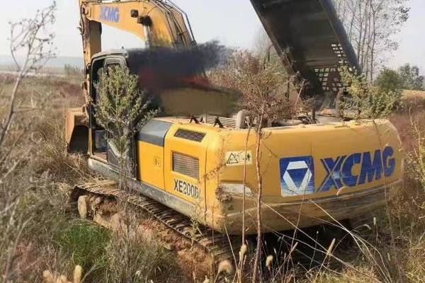 徐州市出售转让二手不详小时2018年徐工XE200D挖掘机