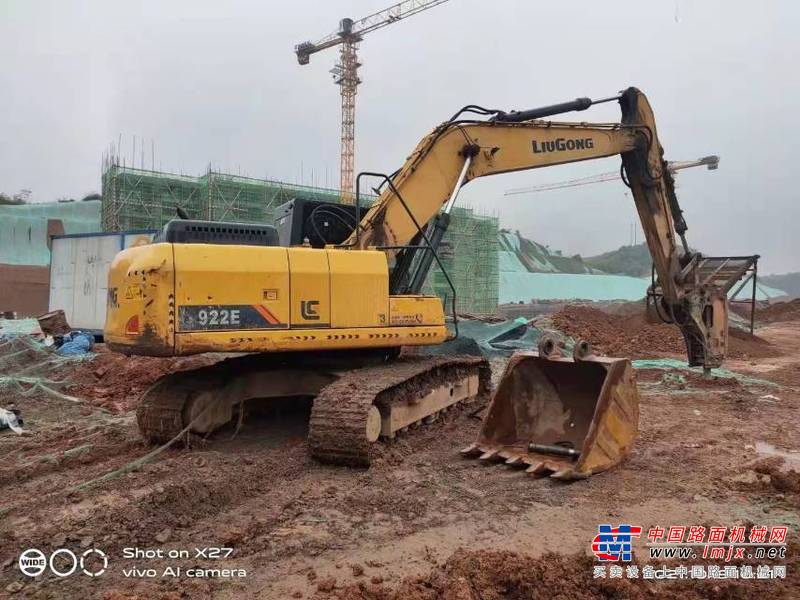 徐州市出售转让二手不详小时2017年柳工CLG920装载机