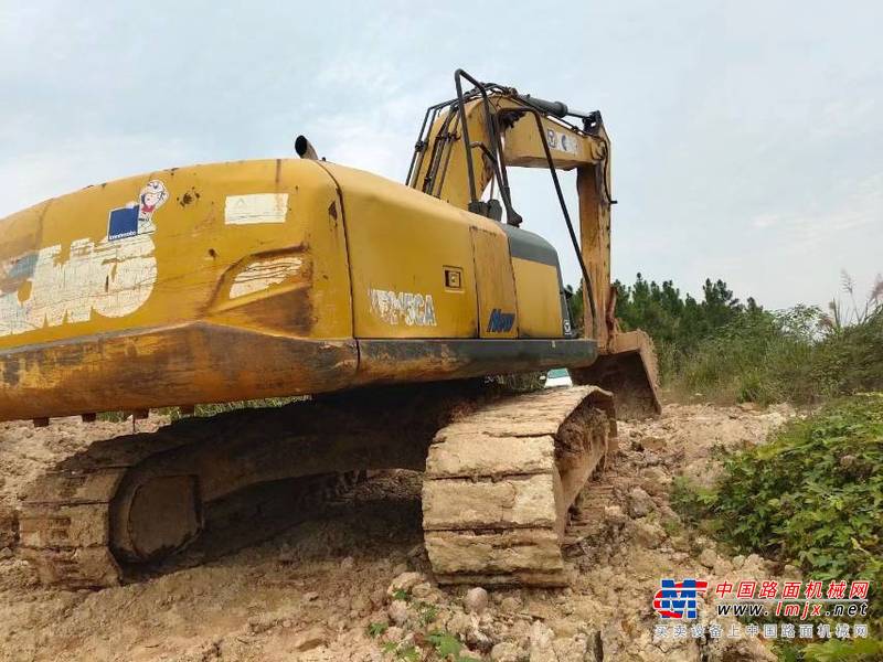 徐州市出售转让二手不详小时2015年徐工XE215CA挖掘机