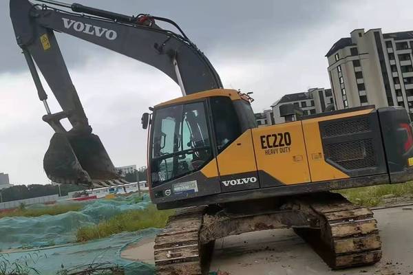 徐州市出售转让二手不详小时2021年沃尔沃EC210挖掘机