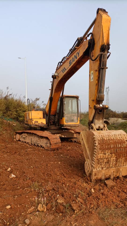 长沙市出售转让二手不详小时2012年三一重工SY215挖掘机