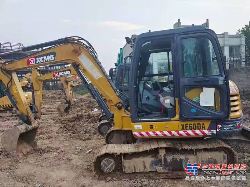 徐州市出售转让二手不详小时2020年徐工XE60DA挖掘机