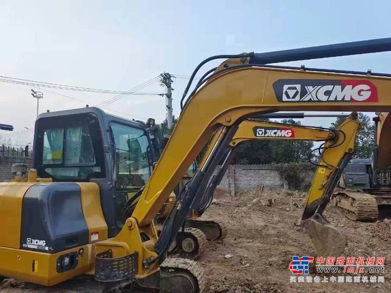 徐州市出售转让二手不详小时2020年徐工XE60DA挖掘机