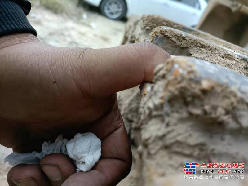 徐州市出售转让二手不详小时2018年徐工XE215D挖掘机