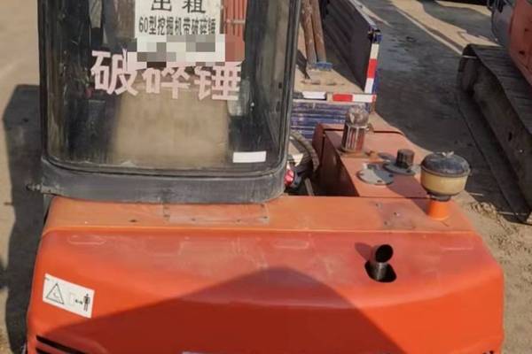 徐州市出售转让二手不详小时2011年斗山DH55挖掘机