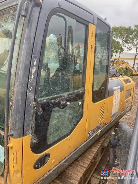 徐州市出售转让二手不详小时2018年徐工XE200D挖掘机