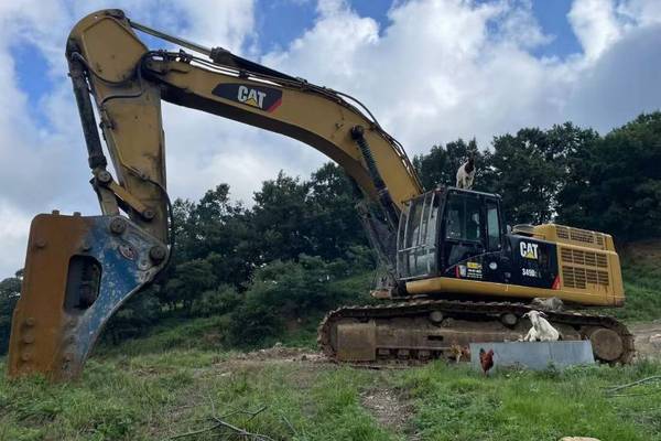 徐州市出售转让二手不详小时2018年卡特彼勒349D2挖掘机