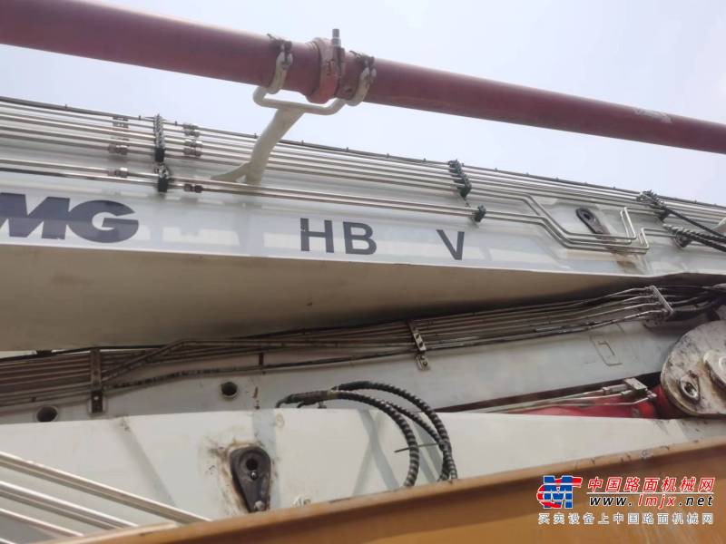 徐州市出售转让二手不详小时2019年徐工HB52V泵车
