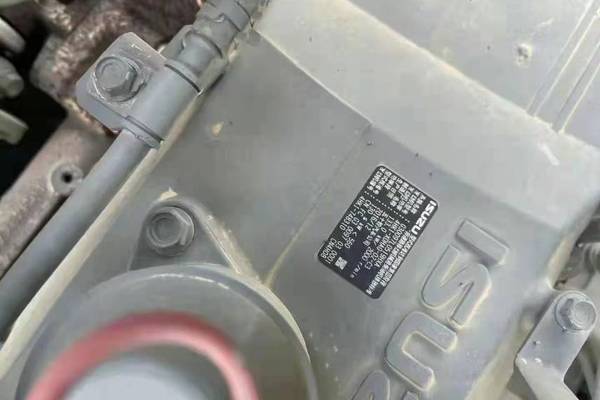 徐州市出售转让二手不详小时2017年日立ZX240挖掘机