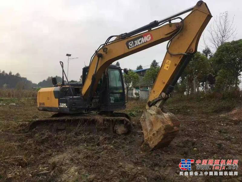 徐州市出售转让二手不详小时2020年徐工XE135挖掘机
