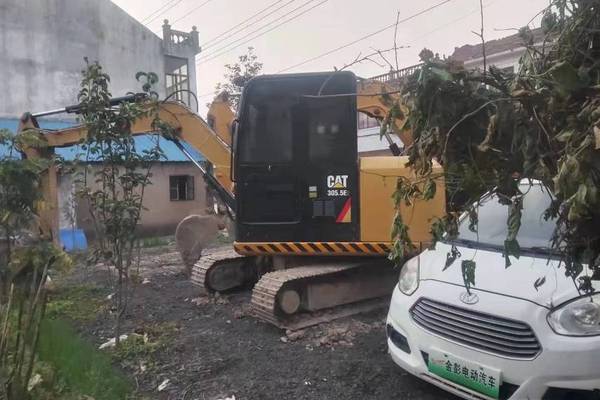 徐州市出售转让二手不详小时2018年卡特彼勒305.5挖掘机