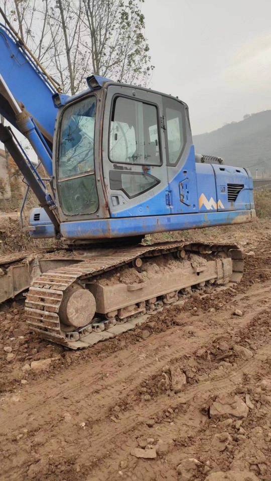 徐州市出售转让二手不详小时2013年山重建机GC208挖掘机