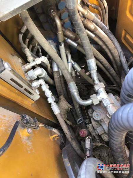 徐州市出售转让二手不详小时2020年徐工XE75挖掘机