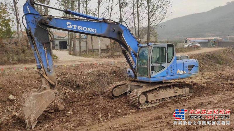徐州市出售转让二手不详小时2013年山重建机GC208挖掘机