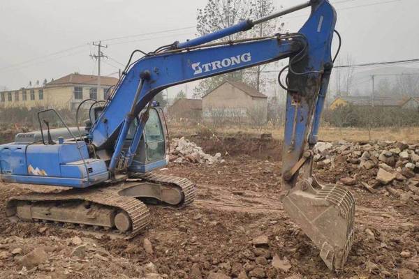 徐州市出售转让二手不详小时2013年山重建机GC208挖掘机