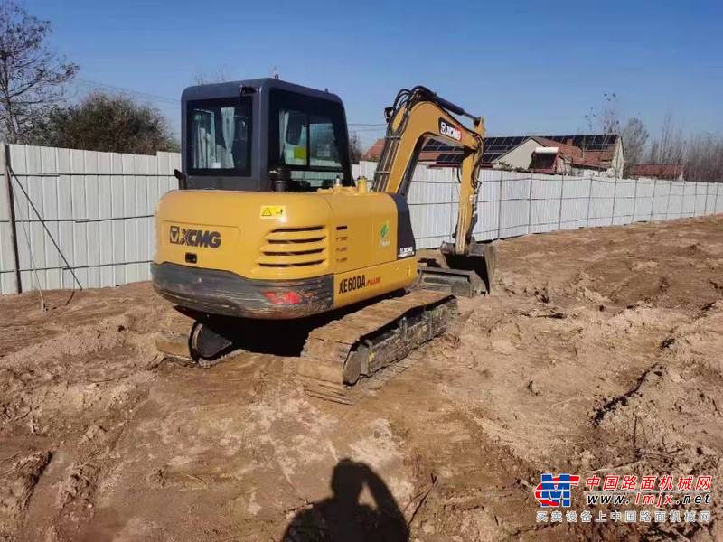 徐州市出售转让二手不详小时2021年徐工XE60DA挖掘机