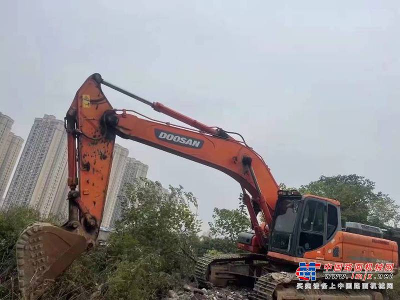 徐州市出售转让二手不详小时2015年斗山DX380挖掘机