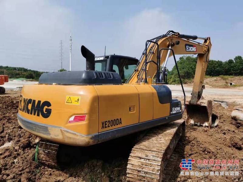徐州市出售转让二手不详小时2020年徐工XE200D挖掘机