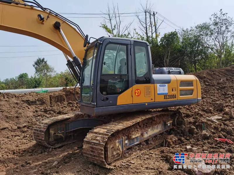 徐州市出售转让二手不详小时2020年徐工XE200D挖掘机