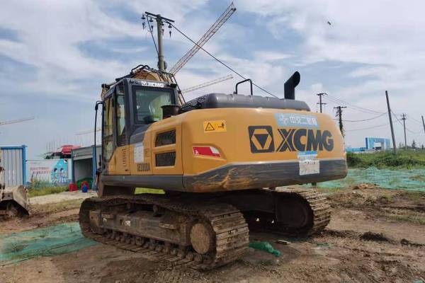 徐州市出售转让二手不详小时2020年徐工XE200D挖掘机