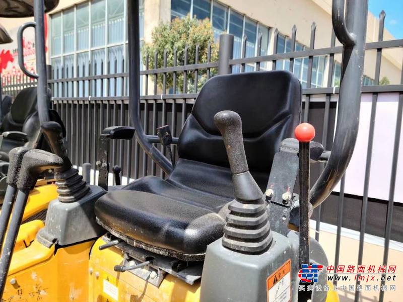 徐州市出售转让二手不详小时2020年徐工XE15U挖掘机