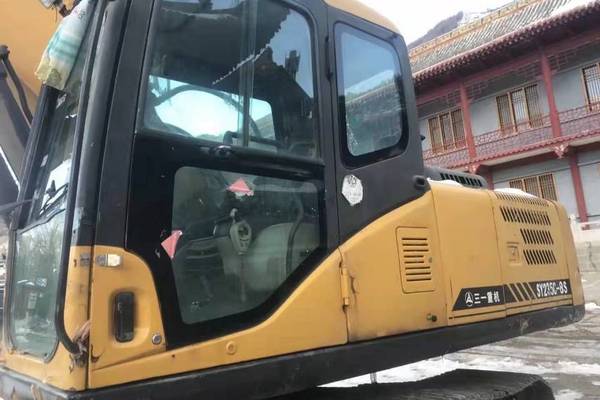 徐州市出售转让二手不详小时2010年三一重工SY215挖掘机