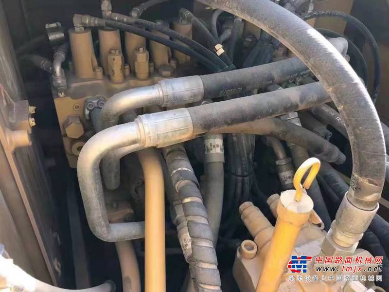 徐州市出售转让二手不详小时2017年卡特彼勒320D2挖掘机