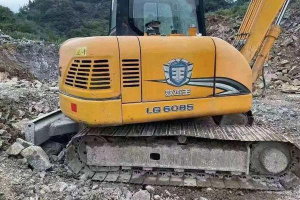 徐州市出售转让二手不详小时2017年龙工LG6085挖掘机