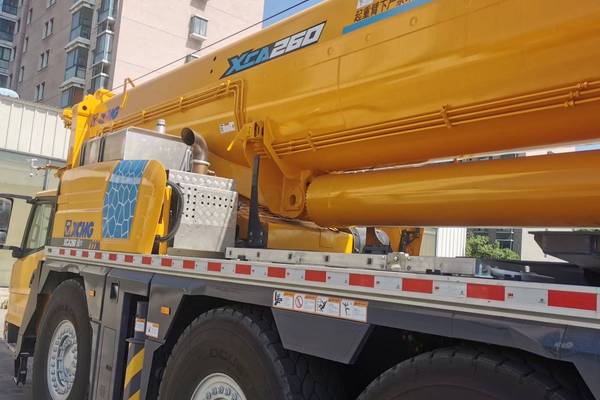 徐州市出售转让二手不详小时2022年徐工XCA260全地面起重机