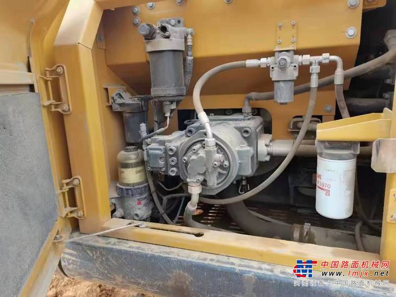 徐州市出售转让二手不详小时2019年徐工XE215D挖掘机