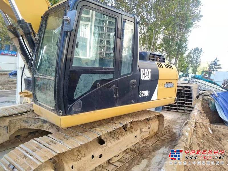 徐州市出售转让二手不详小时2014年卡特彼勒320D挖掘机
