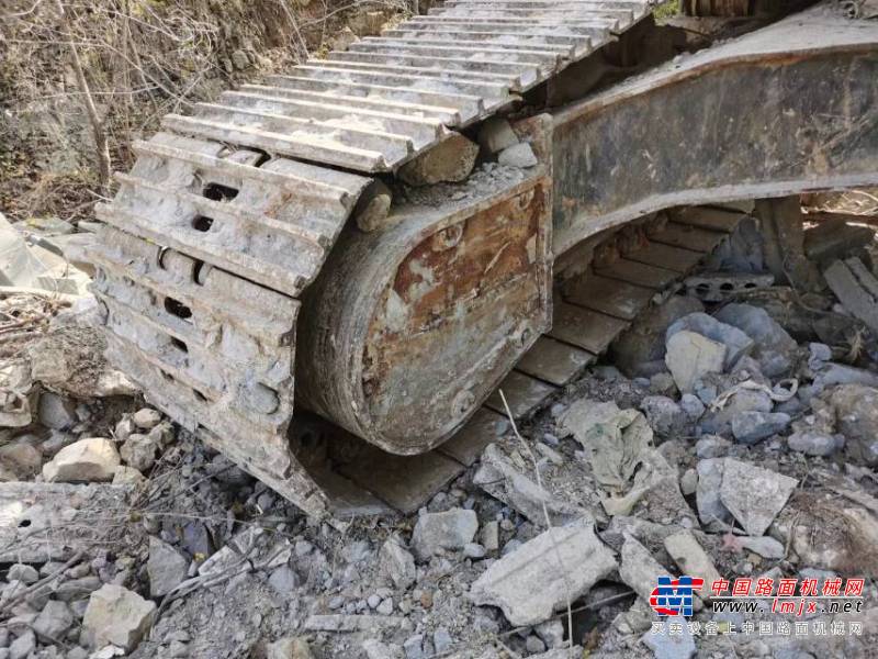 徐州市出售转让二手不详小时2020年中联重科ZE205挖掘机